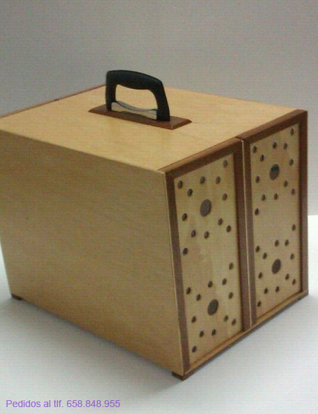 modelo 8 huecos 2 puertas. Precio 75 